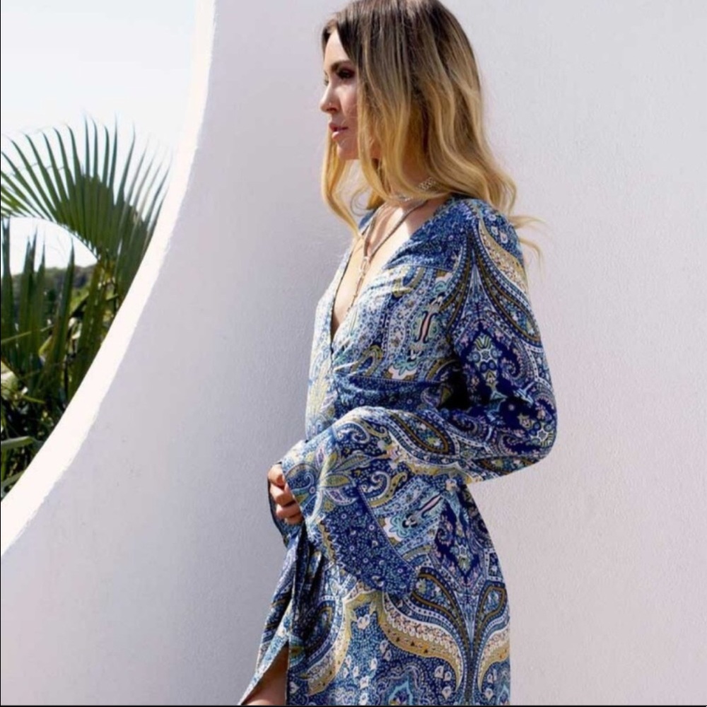 NEW Bohemian Paisley Print Maxi Wrap Dress - Picture 4 of 11